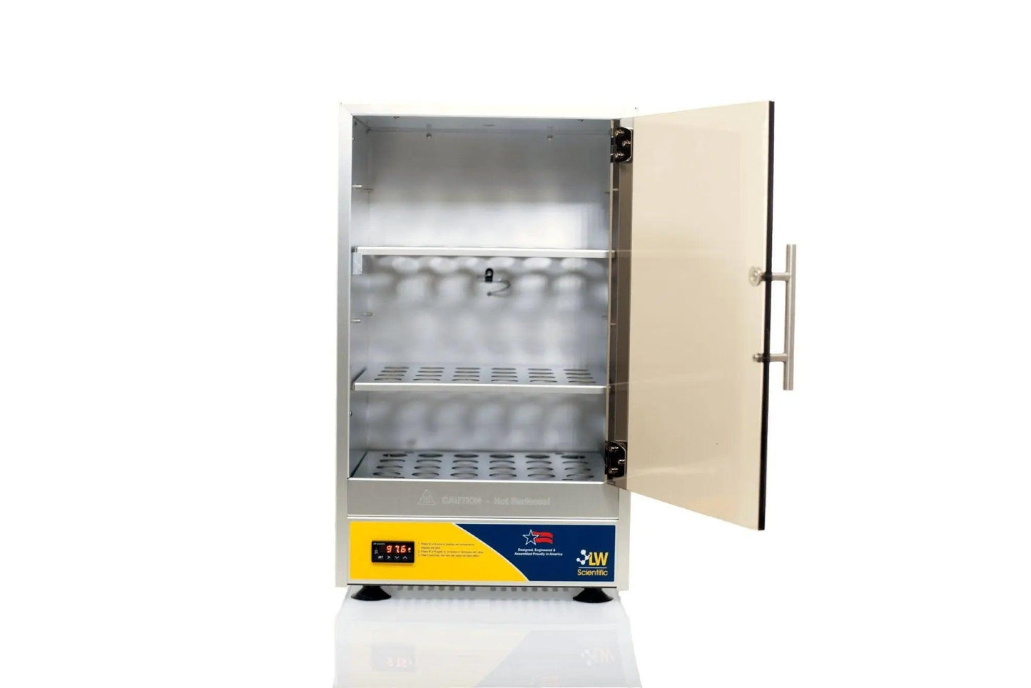 30 liter lab incubator with uniform heat distribution – open door view